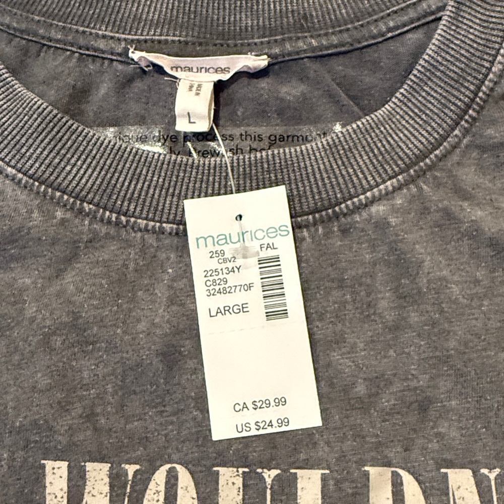 Maurices Women’s T-shirt Fun Graphic - Picture 5 of 8